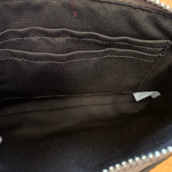 Coach Wristlet Gold - Picture 5 of 5